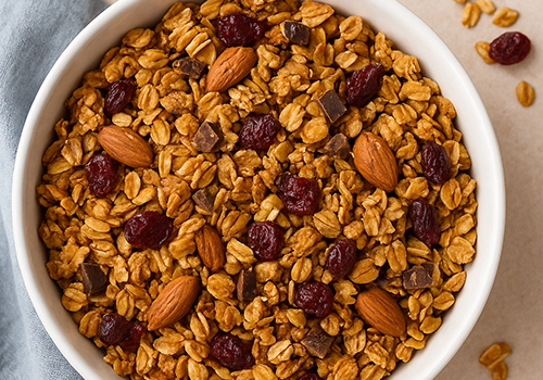 طرز تهیه گرانولا خانگی سالم و خوشمزه | دستور ساده برای صبحانه مقوی و رژیمی